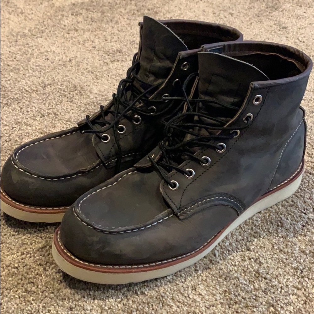Red wing 8890 charcoal mock toe boots